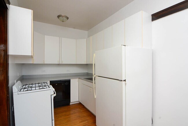 824 W Waveland Unit 72
