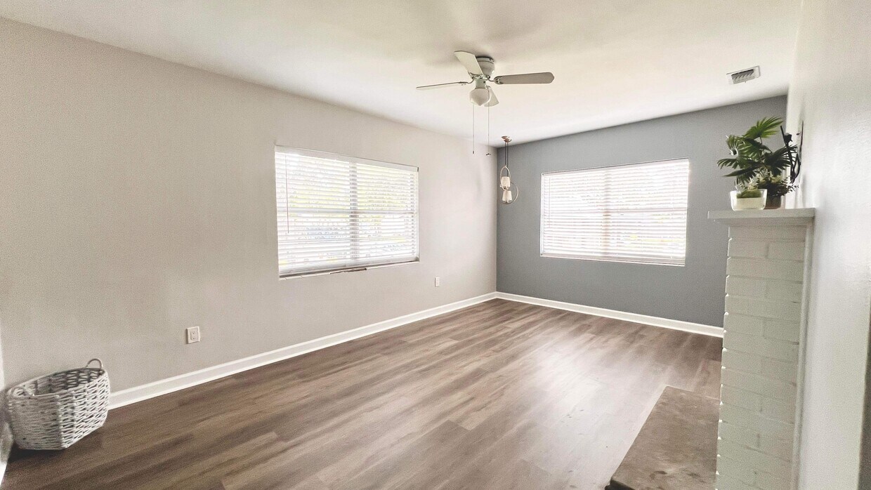 Photo - 1169 Grove St (Clearwater, FL)