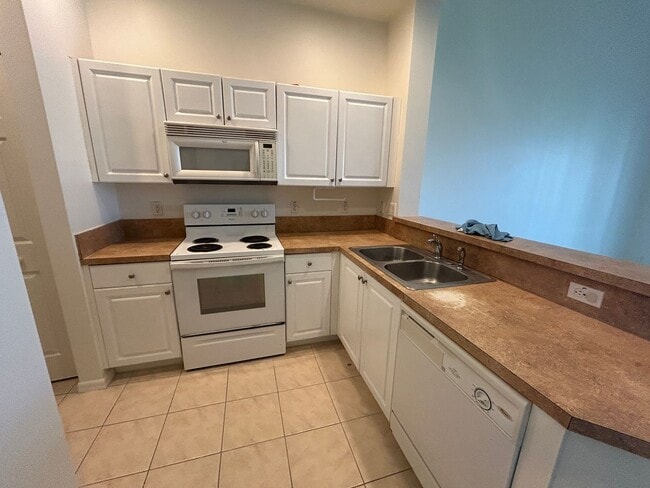 Photo - 4247 Liron Ave