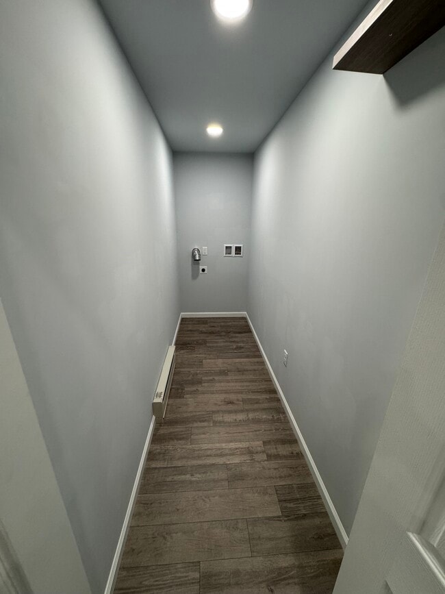 washer/dryer hook up - 415 W Butler Dr