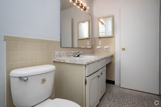 Creekside Apartments