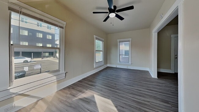 Photo - 718 S Yakima Ave Unidad 720