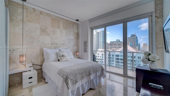 Photo - 1155 Brickell Bay Dr Unidad PH 208
