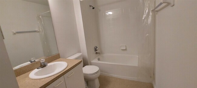 Photo - 4967 SW 32nd Ave