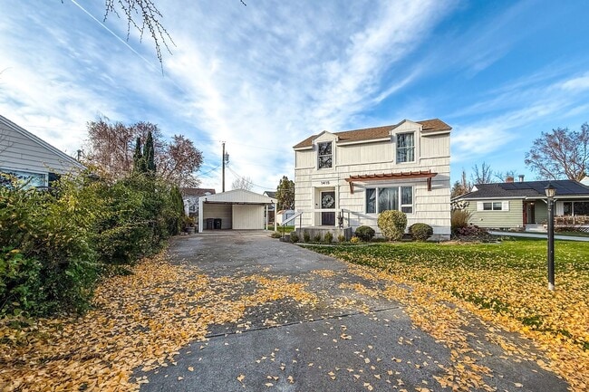Photo - Riverfront 3-Bedroom Historical Richland Home