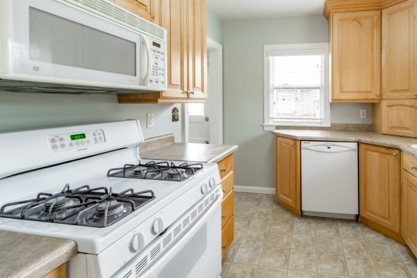 Kitchen - 1222 S 1900 E Unit Upper
