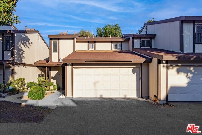 Photo - 8505 Burnet Ave