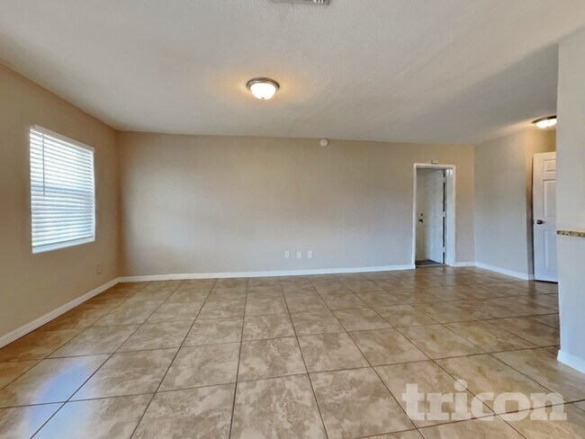 1253 Jasmine Way