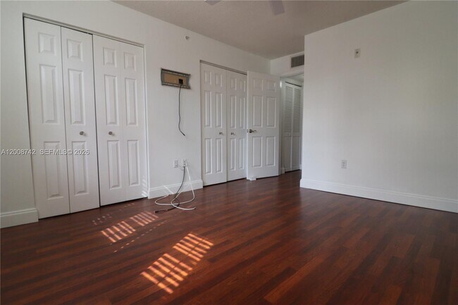 Photo - 4836 N State Rd 7 Unit 5207