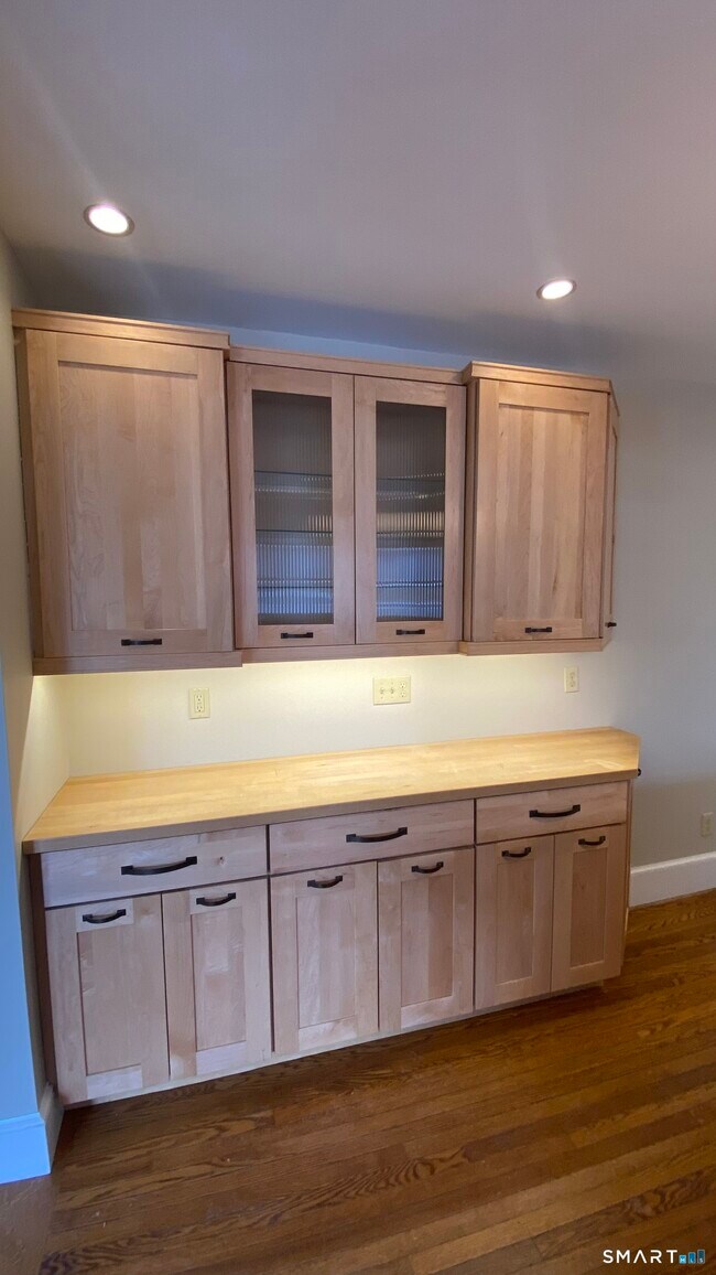 Photo - 86 Belleview Ave