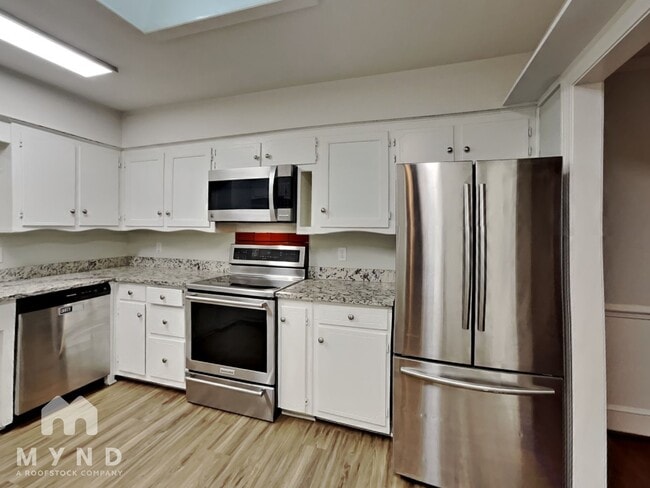 Photo - 1210 S 1st St