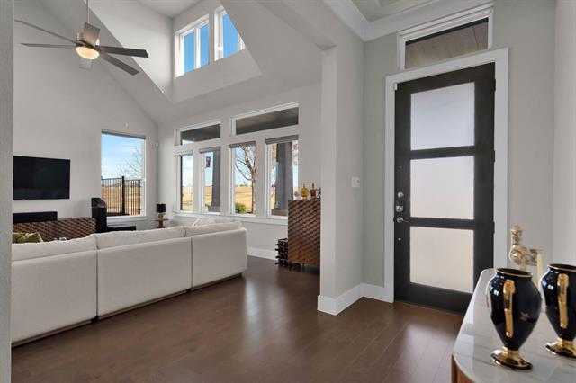 Photo - 7201 Avondale Dr