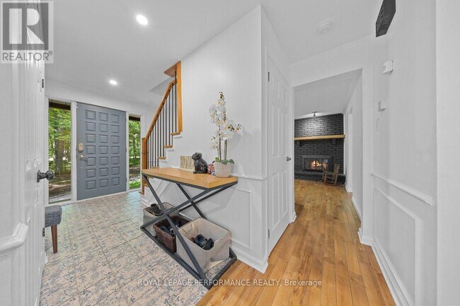 Photo - 1250 Royal Maple Dr