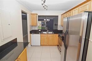 Photo - 6617 Winfield Blvd