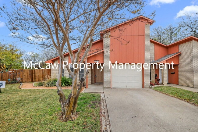 Building Photo - 1414 White Way