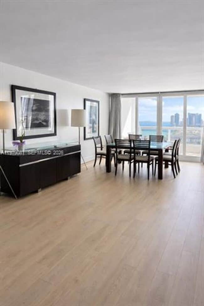 Photo - 1717 N Bayshore Dr Unit 1717 N Bayshore Dr # A-2654