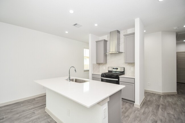 Photo - 2818 Bethnal Gdn Wy