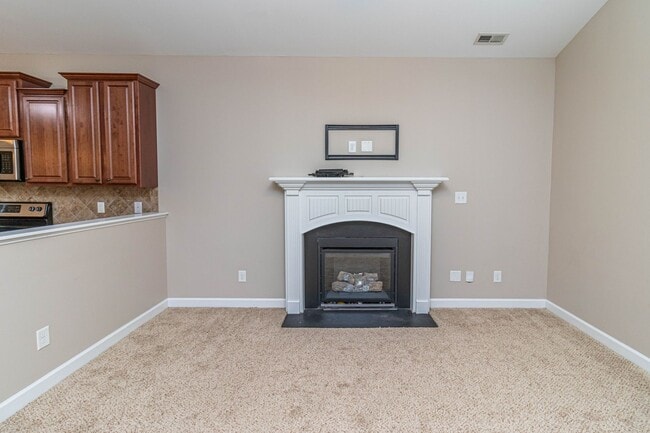 Photo - 210 Twilight Dr