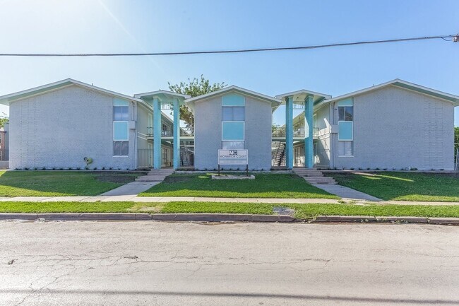 Photo - Monarch Court