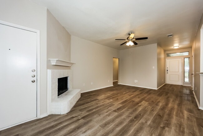 Photo - 2628 Hidden Springs Dr