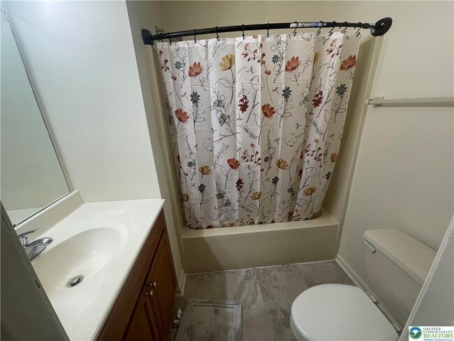 Photo - 318 Mickley Rd