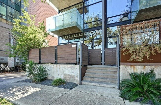 Photo - 1401 Eva St Unidad 107