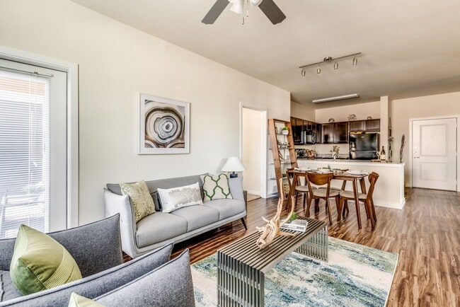 Photo - 1406 Columbus-ID266.9 Unit ID266.9