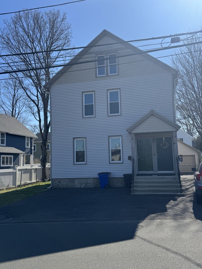 Photo - 289 Spruce St