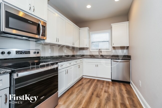 Photo - 1238 Catawba Way