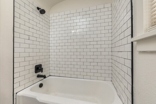 Photo - 1020 15th Ave S Unit 1