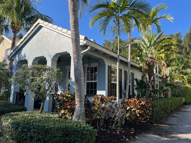 Photo - 184 W Bay Cedar Cir