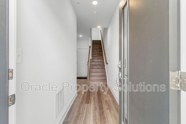 Photo - 314 Hazel Alder Ln