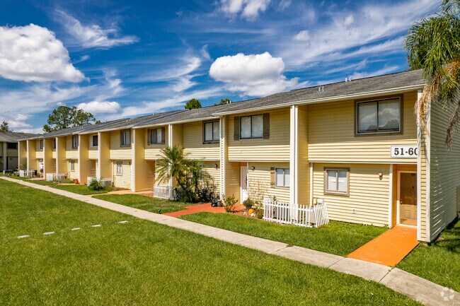 22620 Gage Loop Land O Lakes, FL - Chelsea Meadows Apartments