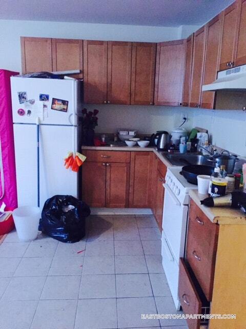 Photo - 210 Maverick St Unit 6