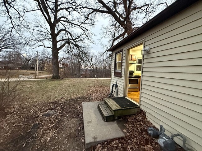 3315 Valley Dr