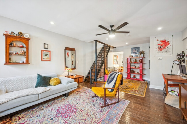 Photo - 2034 E Huntingdon St