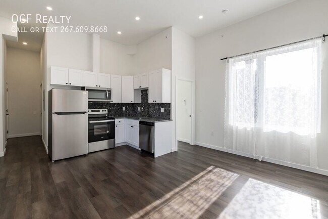 Building Photo - 5303 Chester Ave Unit 203 Rental