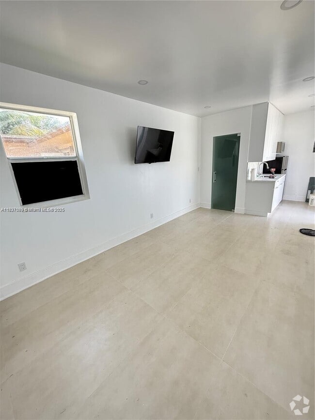 Building Photo - 6431 SW 7th St Unit #0 Rental