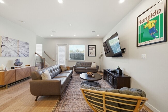 Photo - 2312 Silva Park Ln