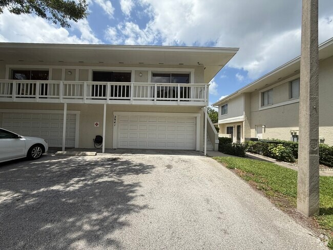 Building Photo - 2941 Bough Ave Rental