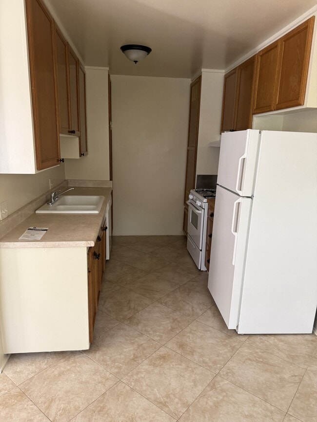 Photo - 2414 Hadley Ln Unit C
