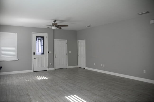 Photo - 6412 S Adelia Ave