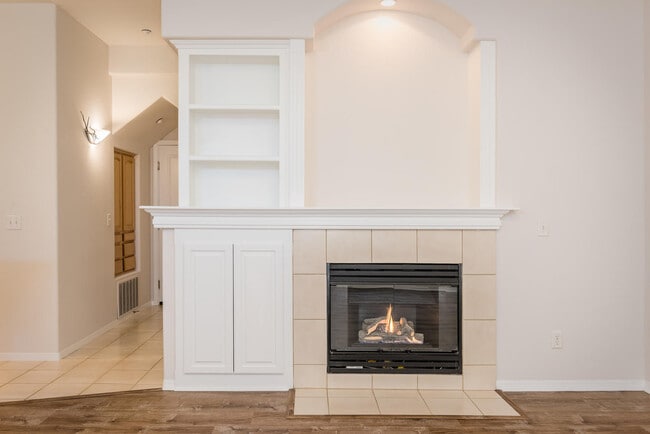 Photo - 903 Lawrence Dr Unit 903 Lawrence