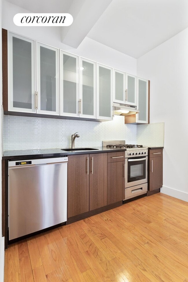 Photo - 2066 5th Ave Apartment