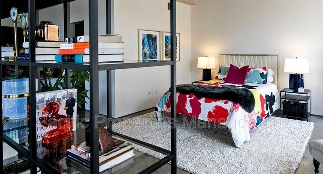 Photo - 411 W 5th St Unit 940