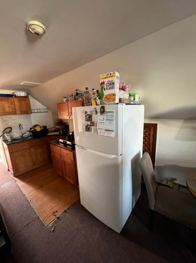 Building Photo - 139 Lowell St Unit 3 Rental