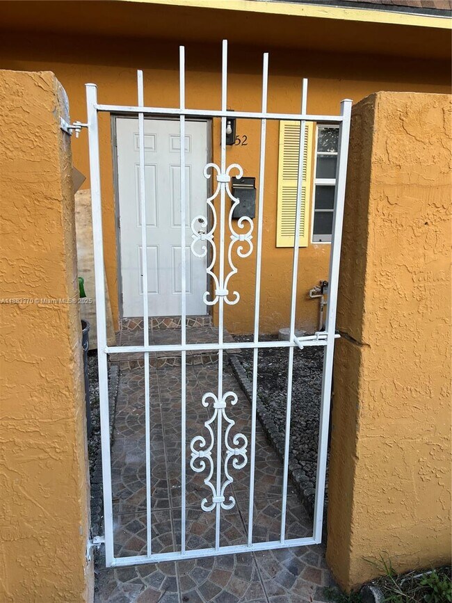 Photo - 2652 NW 60th Way