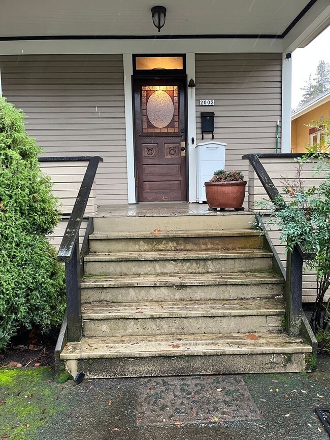 Photo - 2002 NE 13th Ave Unit 2002 NE 13th Ave