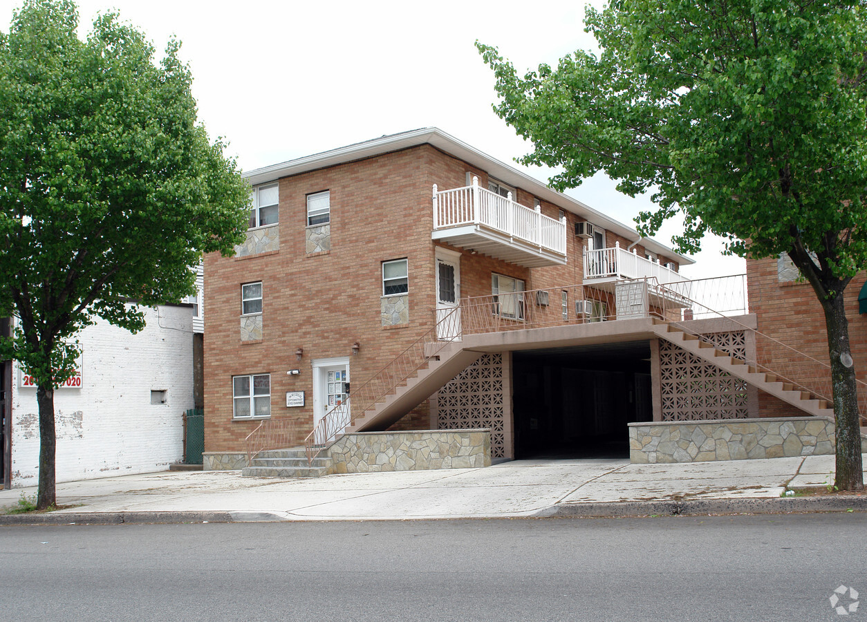 Photo - 348-A Ridge Rd Apartments