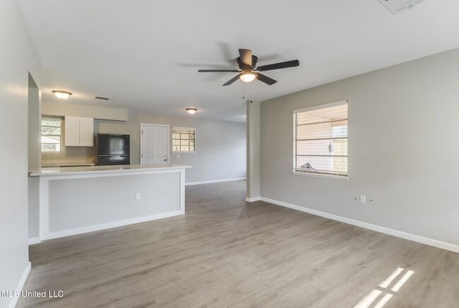 Photo - 1003 Wilson Dr